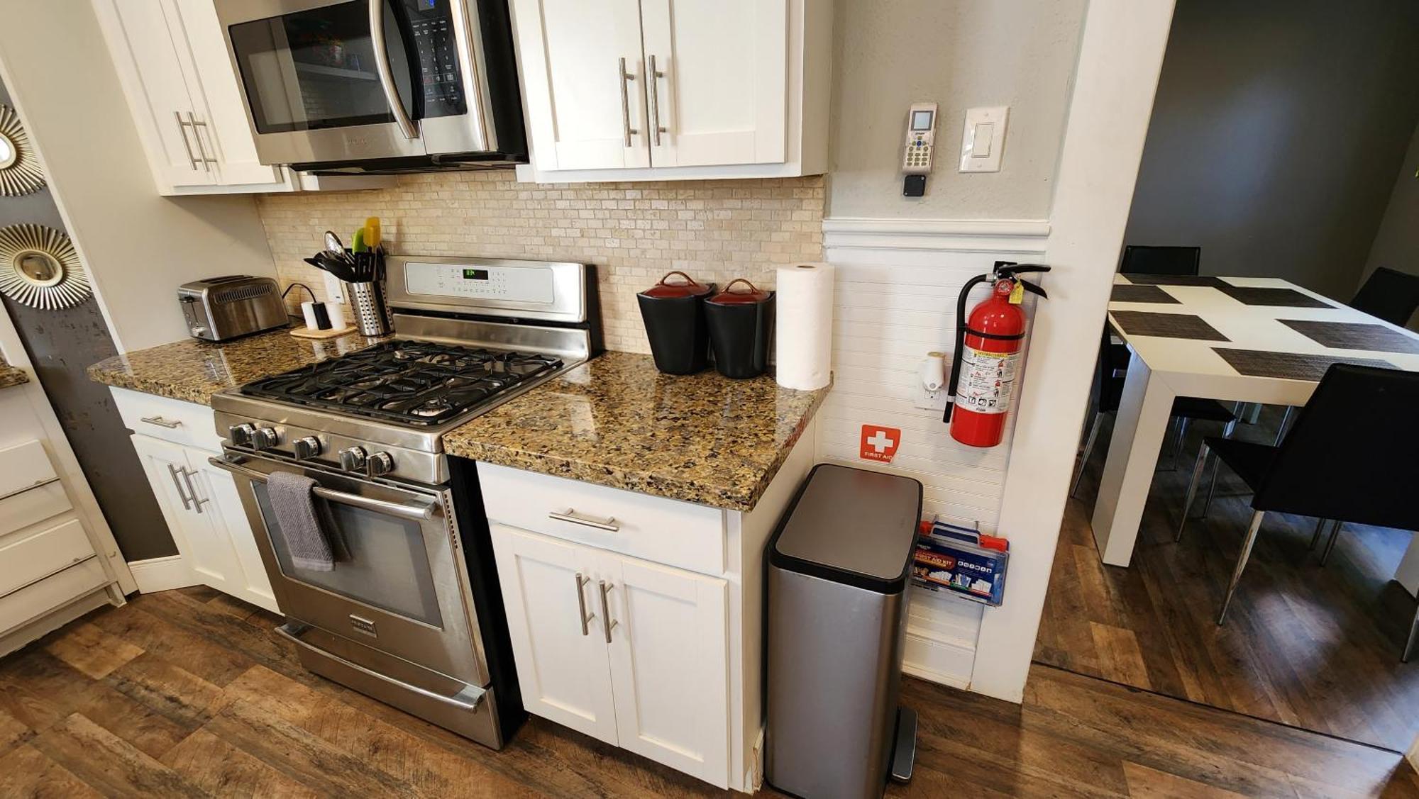 Spacious 6br-sleeps 20 Perfect For Families-groups *