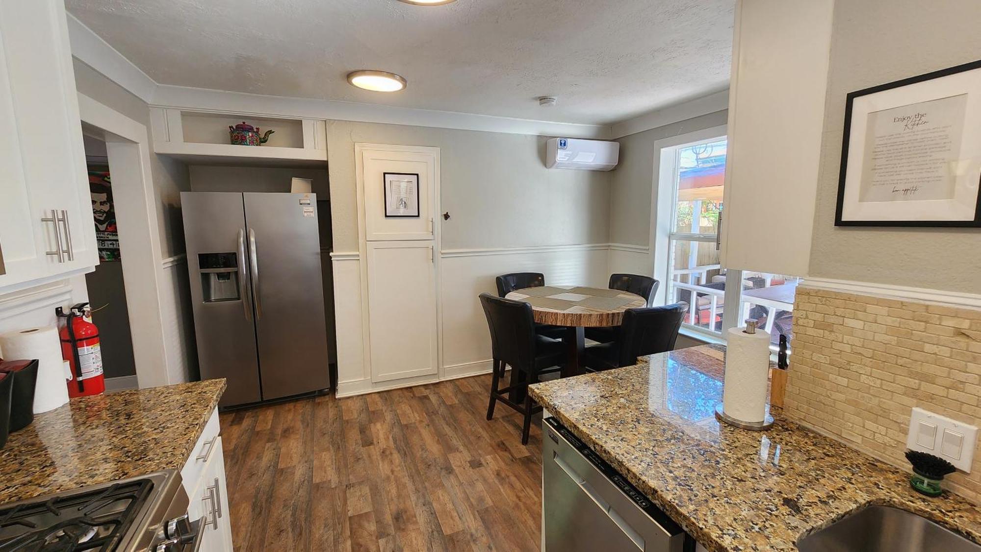 Holiday home Spacious 6br-sleeps 20 Perfect For Families-groups Houston